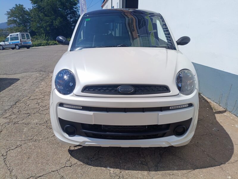 Microcar White 2019 - Special Opportunity