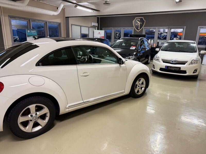 Volkswagen Beetle 2012