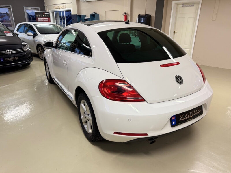 Volkswagen Beetle 2012