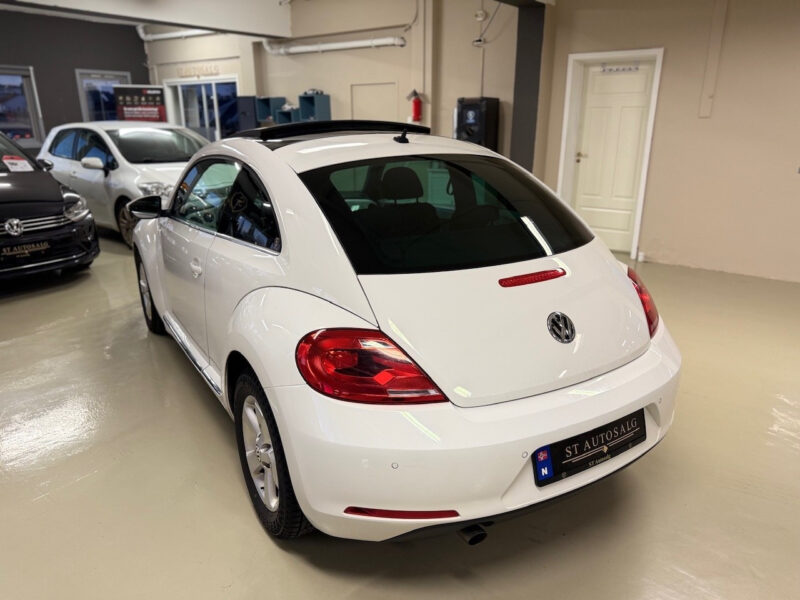 Volkswagen Beetle 2012