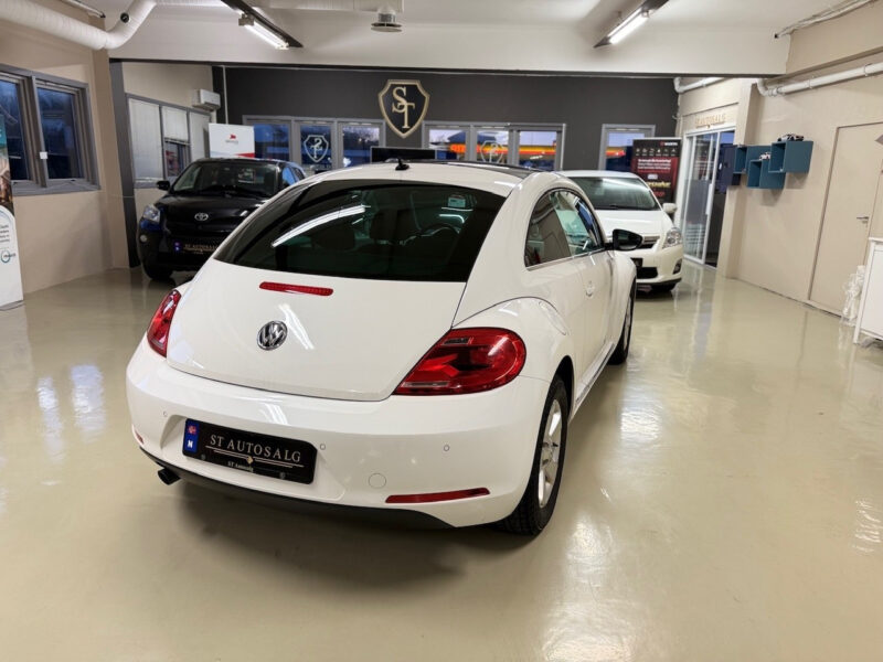 Volkswagen Beetle 2012