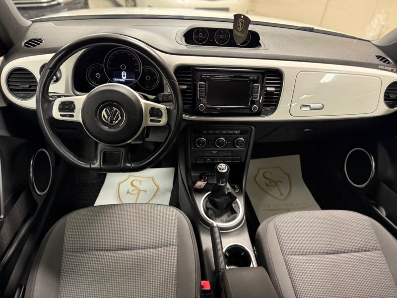 Volkswagen Beetle 2012