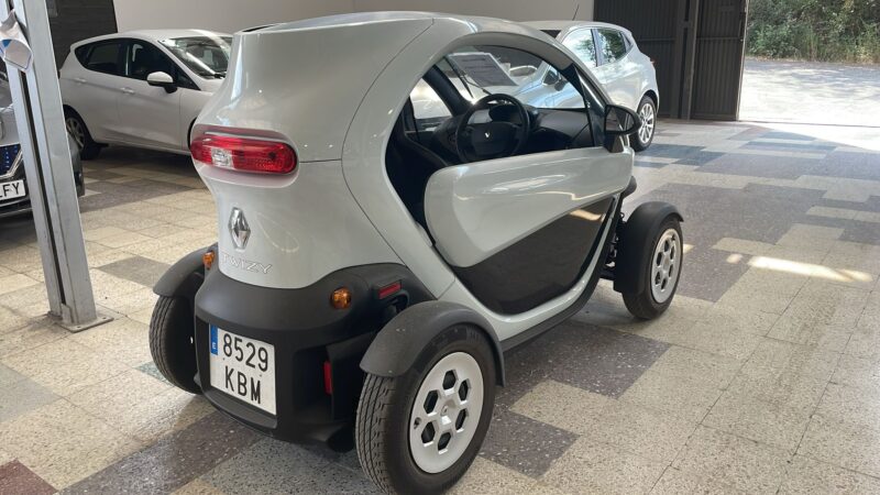 Renault Twizy – 2017 in Excellent Condition