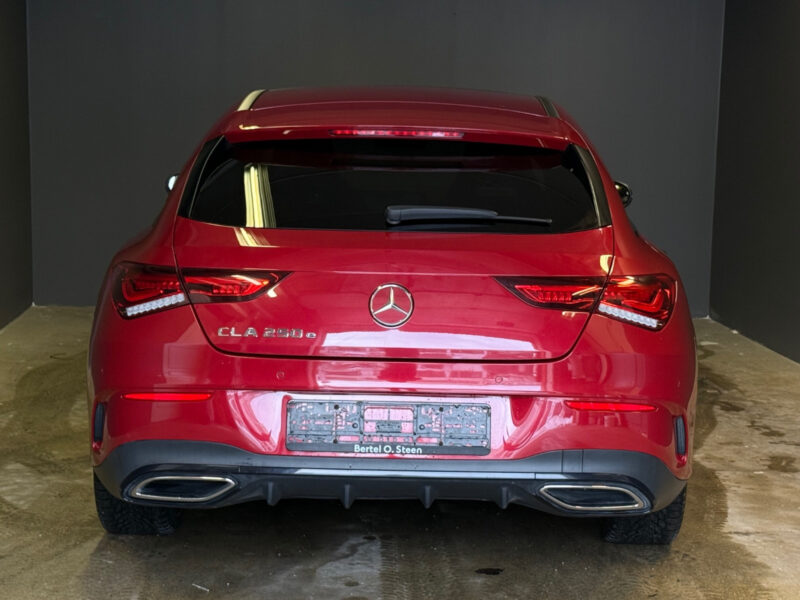 Mercedes-Benz CLA  2021