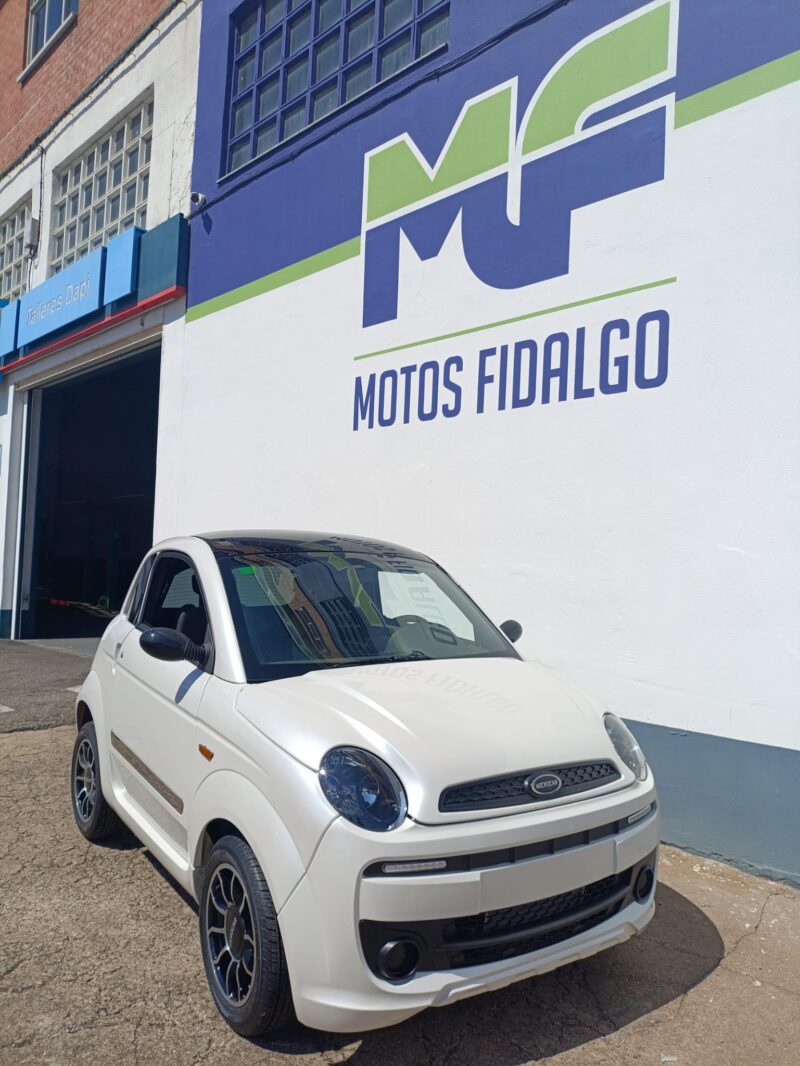 Microcar White 2019 - Special Opportunity